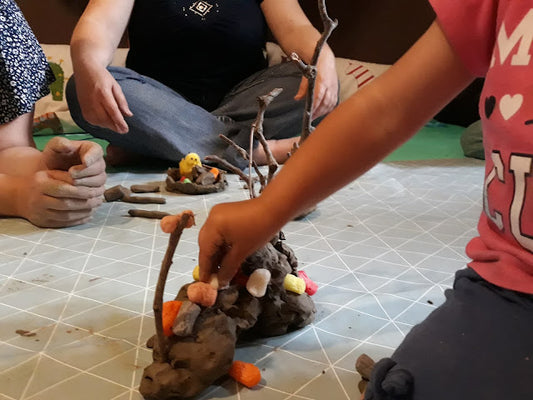 Γιατί messy play;